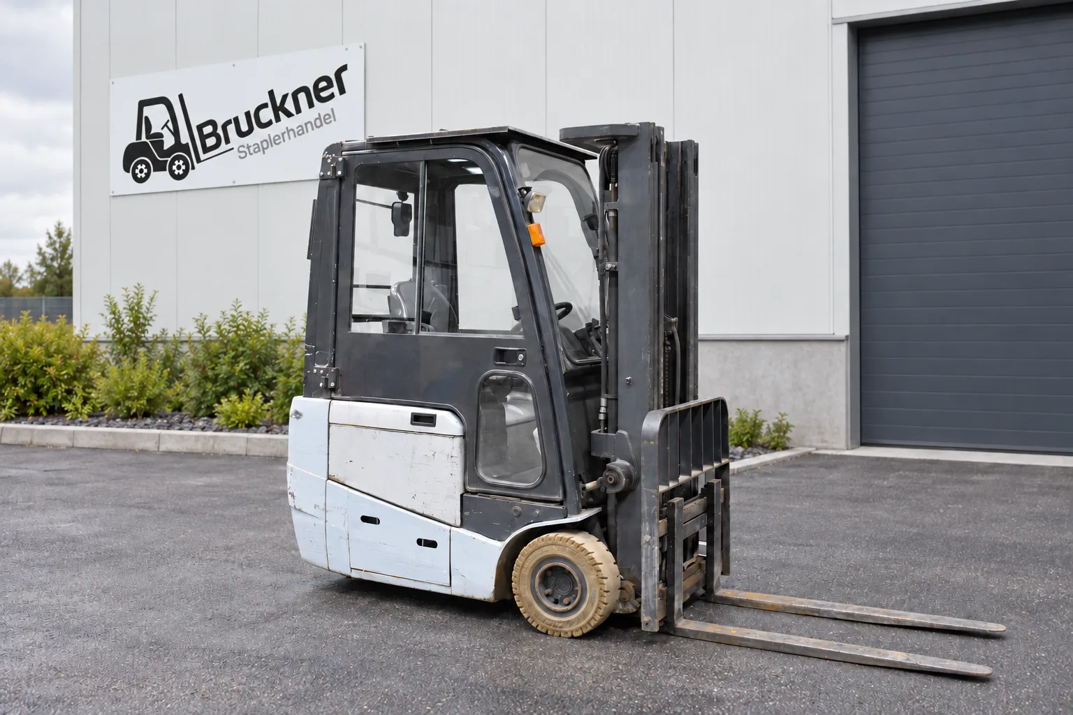 Nissan Nissan 1N1L15Q 1,5 t Elektro-Gegengewichtstapler (gebraucht, Bj. 2018)